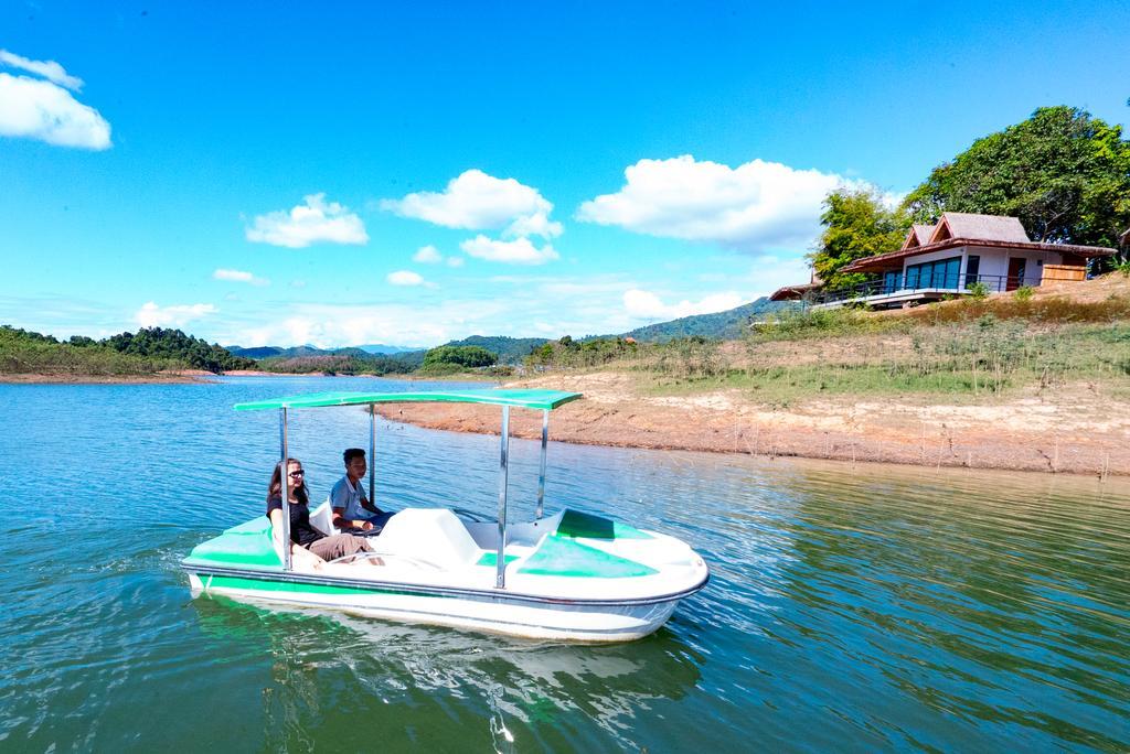 The Sanctuary Nam Ngum Beach Resort Vang Vieng Bagian luar foto